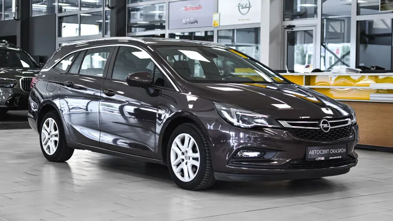 Opel Astra Sports Tourer 1.6 CDTi Enjoy Image 5