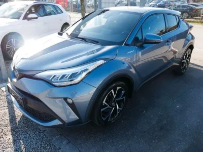 TOYOTA C-HR 1.8 Hybrid E-CVT Lounge